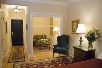 фото отеля MarQueen Hotel