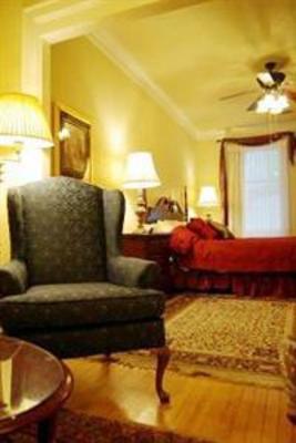 фото отеля MarQueen Hotel