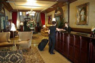 фото отеля MarQueen Hotel