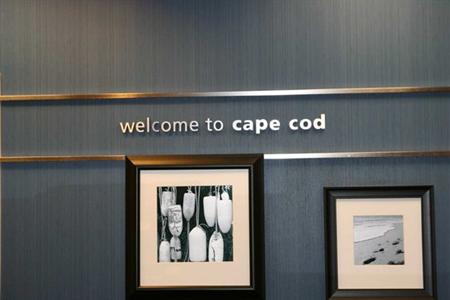 фото отеля Hampton Inn and Suites Cape Cod - West Yarmouth