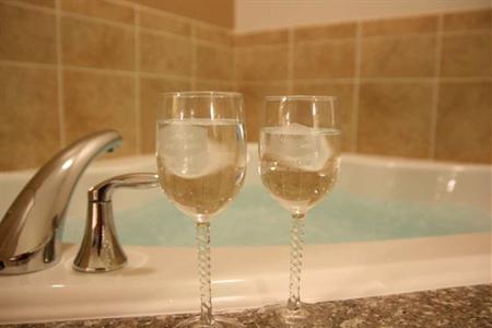 фото отеля Hampton Inn and Suites Cape Cod - West Yarmouth