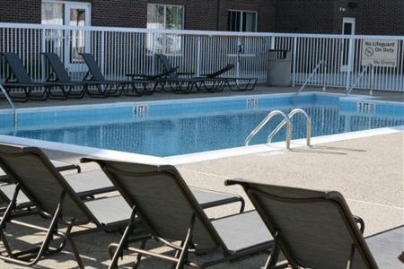 фото отеля Hampton Inn and Suites Cape Cod - West Yarmouth