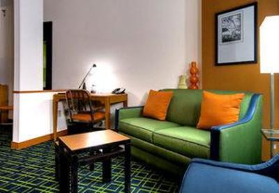 фото отеля Fairfield Inn & Suites Naples