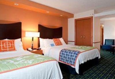 фото отеля Fairfield Inn & Suites Naples