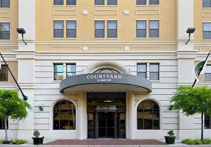 фото отеля Courtyard Norfolk Downtown