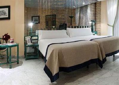 фото отеля Tryp Medea Hotel
