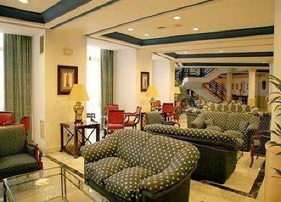 фото отеля Tryp Medea Hotel
