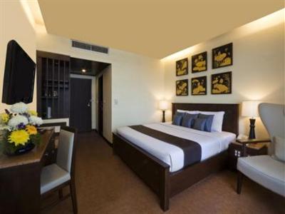 фото отеля Pinnacle Lumpinee Hotel & Spa
