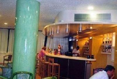 фото отеля Irinna Hotel
