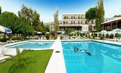 фото отеля Irinna Hotel