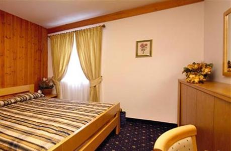 фото отеля Hotel Monzoni
