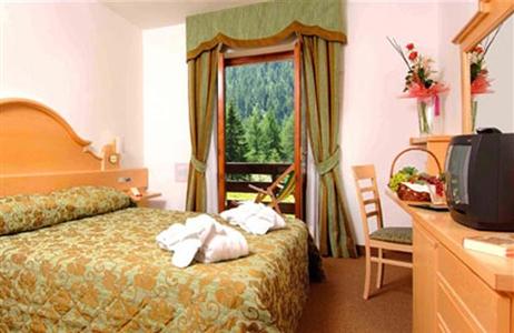 фото отеля Hotel Monzoni