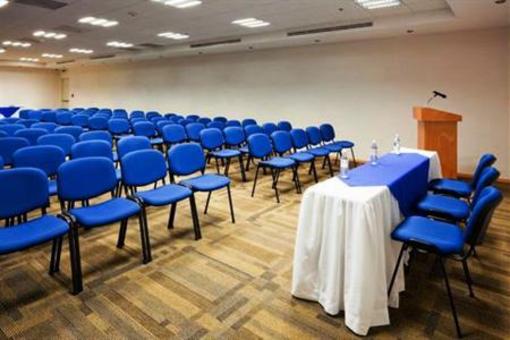 фото отеля Holiday Inn Express Irapuato