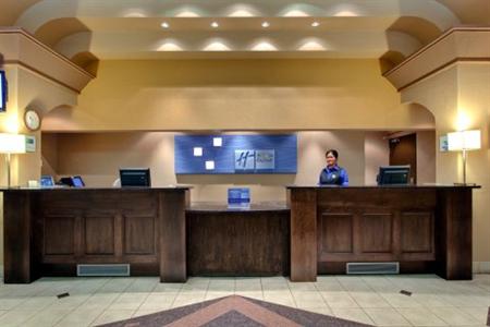 фото отеля Holiday Inn Express Hotel & Suites Edmonton at the Mall
