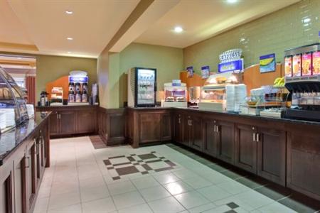 фото отеля Holiday Inn Express Hotel & Suites Edmonton at the Mall