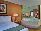 фото отеля Holiday Inn Express Hotel & Suites Edmonton at the Mall