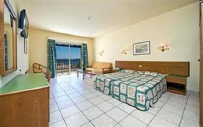 фото отеля Thalassaki Holiday Village