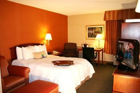 фото отеля Hampton Inn Harrisburg West