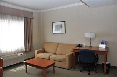 фото отеля Four Points by Sheraton Quebec