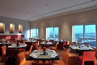 фото отеля Radisson Blu Hotel Sandton Johannesburg