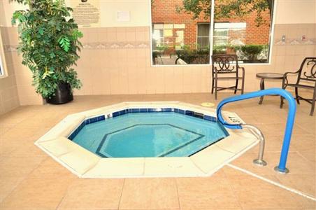фото отеля Homewood Suites Richmond Airport
