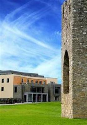 фото отеля Trim Castle Hotel