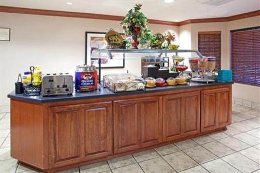 фото отеля Staybridge Suites Denver South-Park Meadows