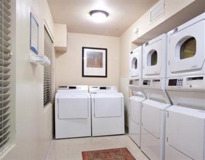 фото отеля Staybridge Suites Denver South-Park Meadows