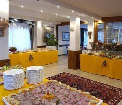 фото отеля Benacus Hotel Riva del Garda
