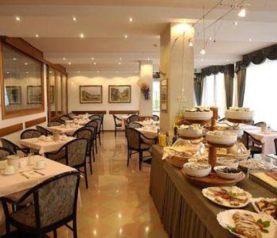 фото отеля Benacus Hotel Riva del Garda