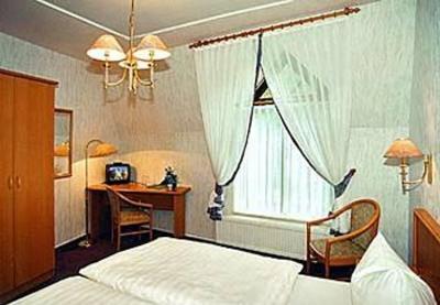 фото отеля Hotel Zum Burgergarten Stolberg (Saxony-Anhalt)
