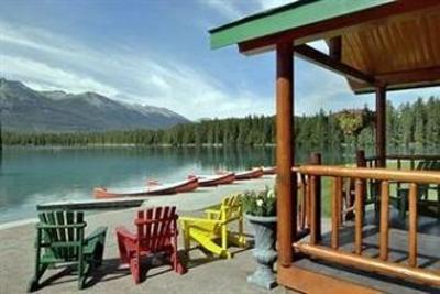 фото отеля Fairmont Jasper Park Lodge