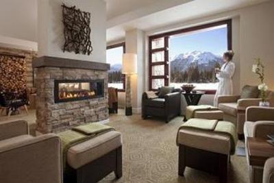 фото отеля Fairmont Jasper Park Lodge