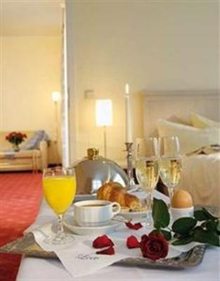 фото отеля Loev Rugen Hotel Binz