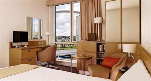 фото отеля Hilton Garden Inn Glasgow City Centre