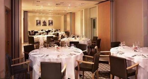 фото отеля Hilton Garden Inn Glasgow City Centre