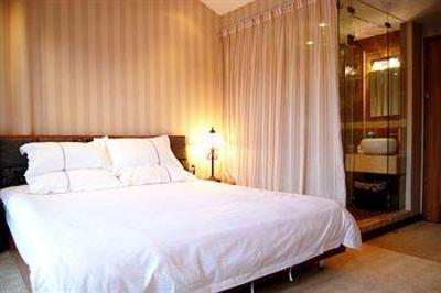 фото отеля Royal Garden Inn Suzhou