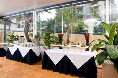 фото отеля Mantra Mooloolaba Beach Resort