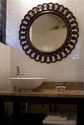 фото отеля Tladi Lodge Johannesburg