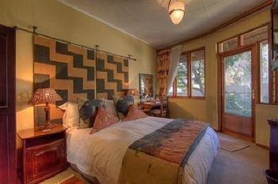 фото отеля Tladi Lodge Johannesburg