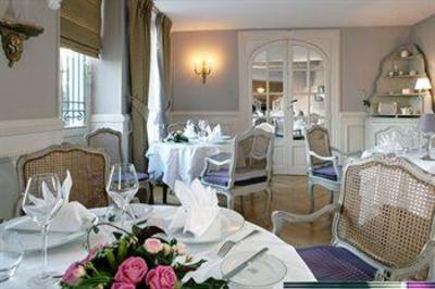 фото отеля Hotel De La Poste Beaune