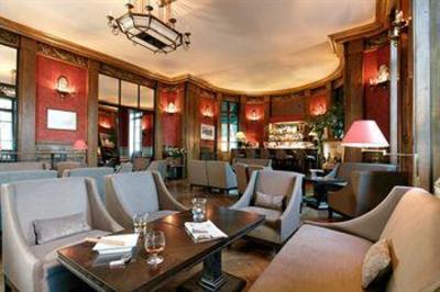 фото отеля Hotel De La Poste Beaune