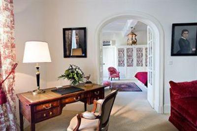 фото отеля Hotel De La Poste Beaune