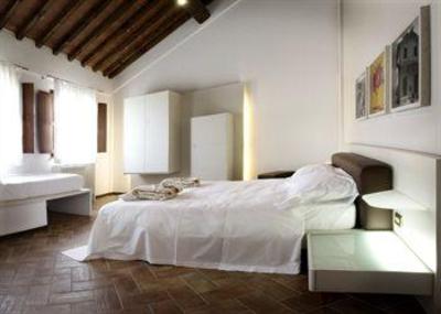 фото отеля Borgo La Fornace Hotel Gambassi