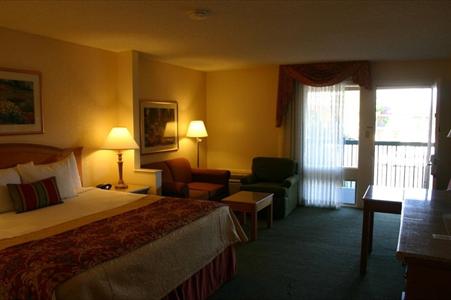 фото отеля BEST WESTERN PLUS A Wayfarer's Inn & Suites