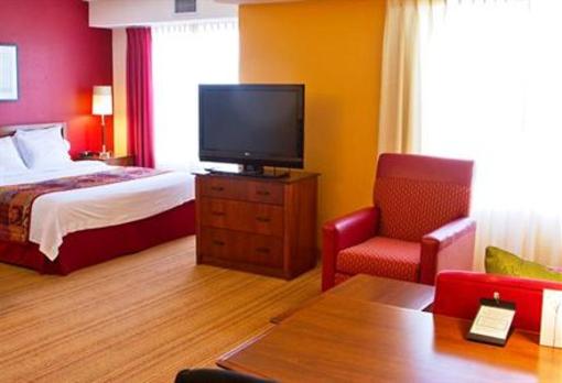 фото отеля Residence Inn Charlotte Lake Norman