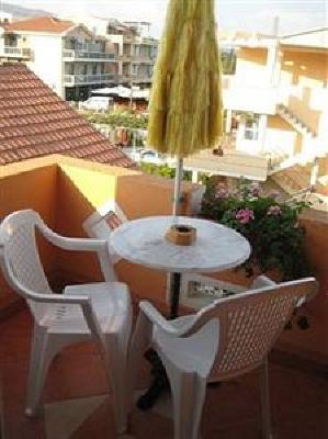 фото отеля Holiday Apartments Ulcinj