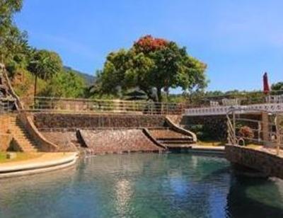 фото отеля Sol Y Viento Mountain Hot Springs Resort