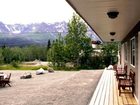 фото отеля Parkside Inn Haines Junction