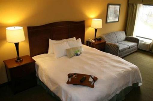 фото отеля Hampton Inn Cincinnati Riverfront (Downtown Area)